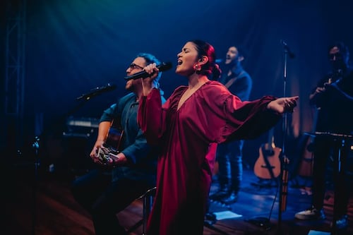 Orgullo tricolor: Brenda se alista para brillar en Viña, conoce cuándo se presenta y dónde verla en vivo