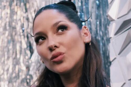 Kel Calderón aclara postura frente a comentarios sobre sus pololos y no haber llegado al altar