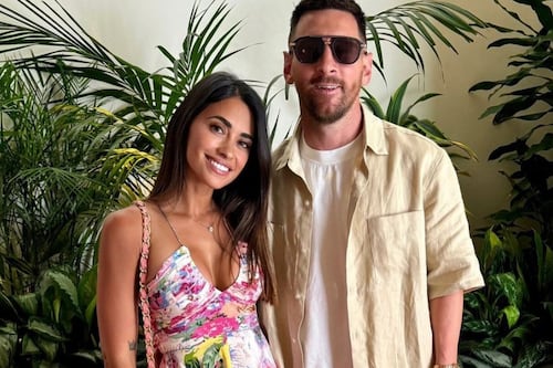 Antonela Roccuzzo presume su infartante look con esta selfie, pero este detalle sorprendió a todos
