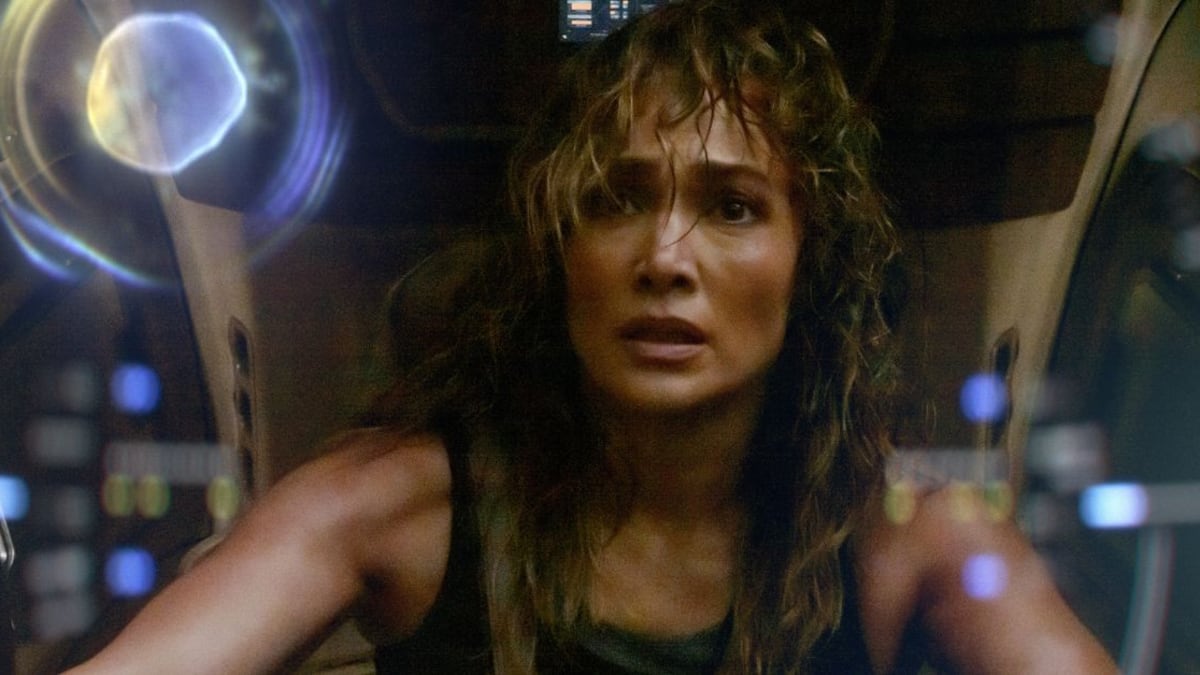 Jennifer Lopez es la protagonista de 'Atlas', la próxima película espacial de Netflix