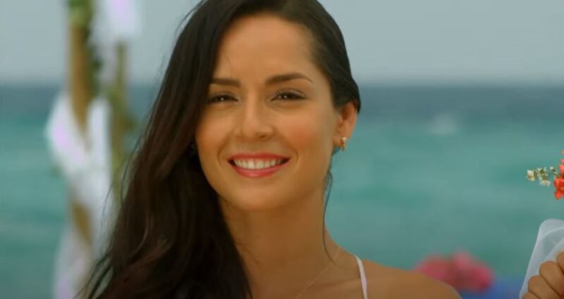 Carmen Villalobos