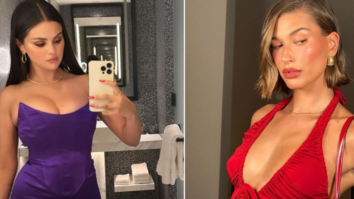 Selena Gomez y Hailey Bieber fueron capataz juntas saliendo del mismo restaurante en Paris.