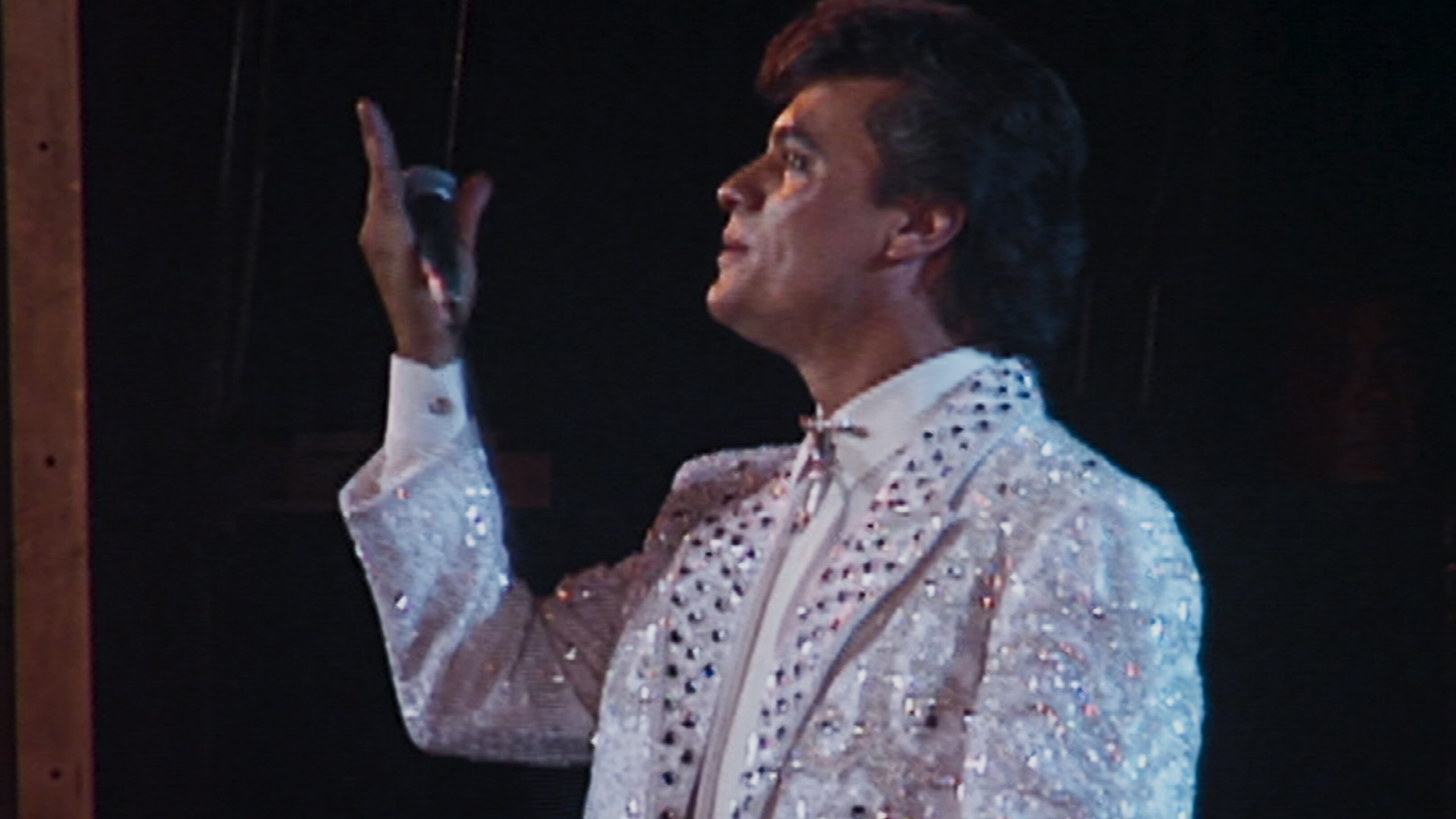 Juan Gabriel: Debo, Puedo y Quiero