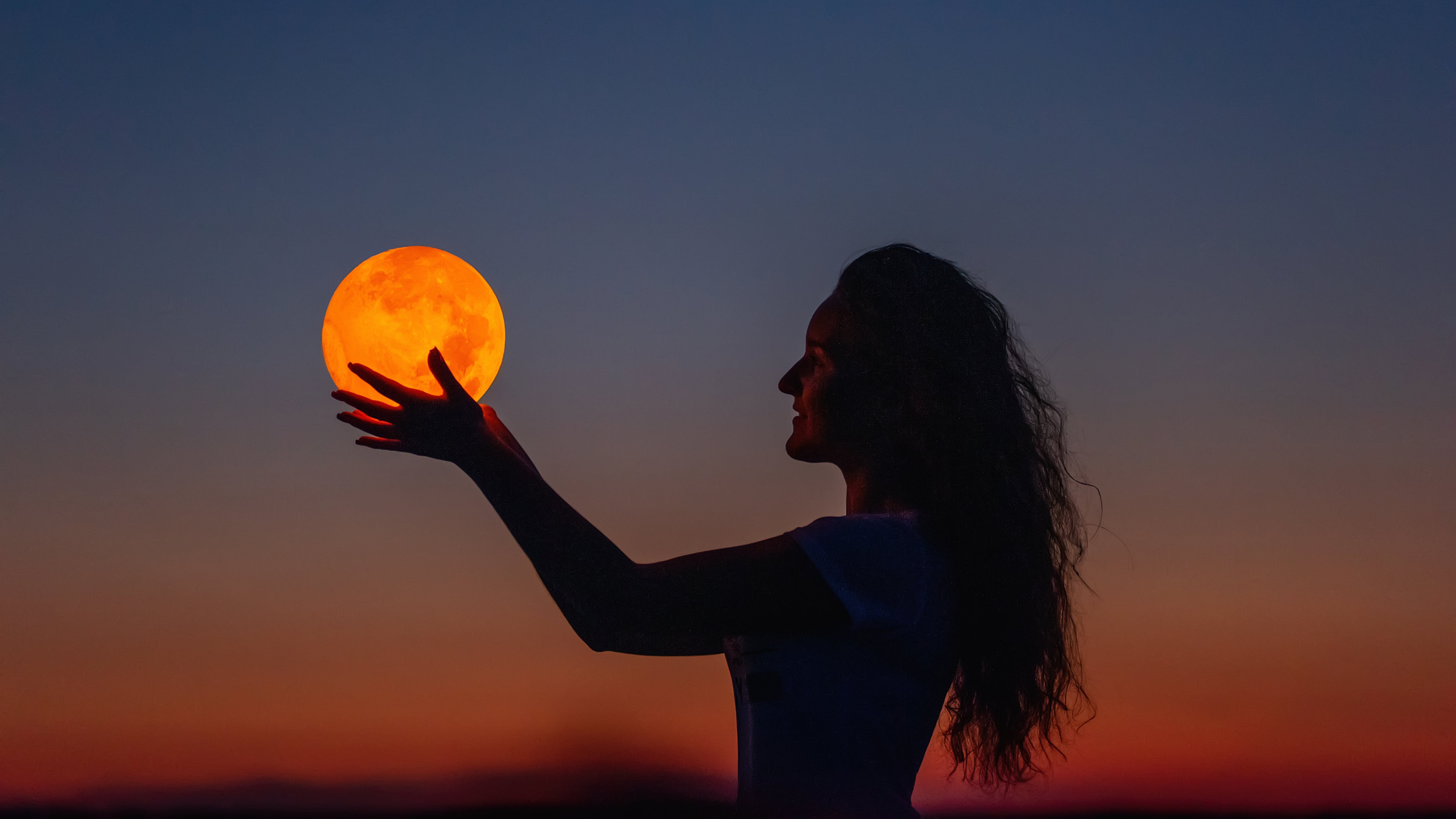 Calendario lunar abril 2026