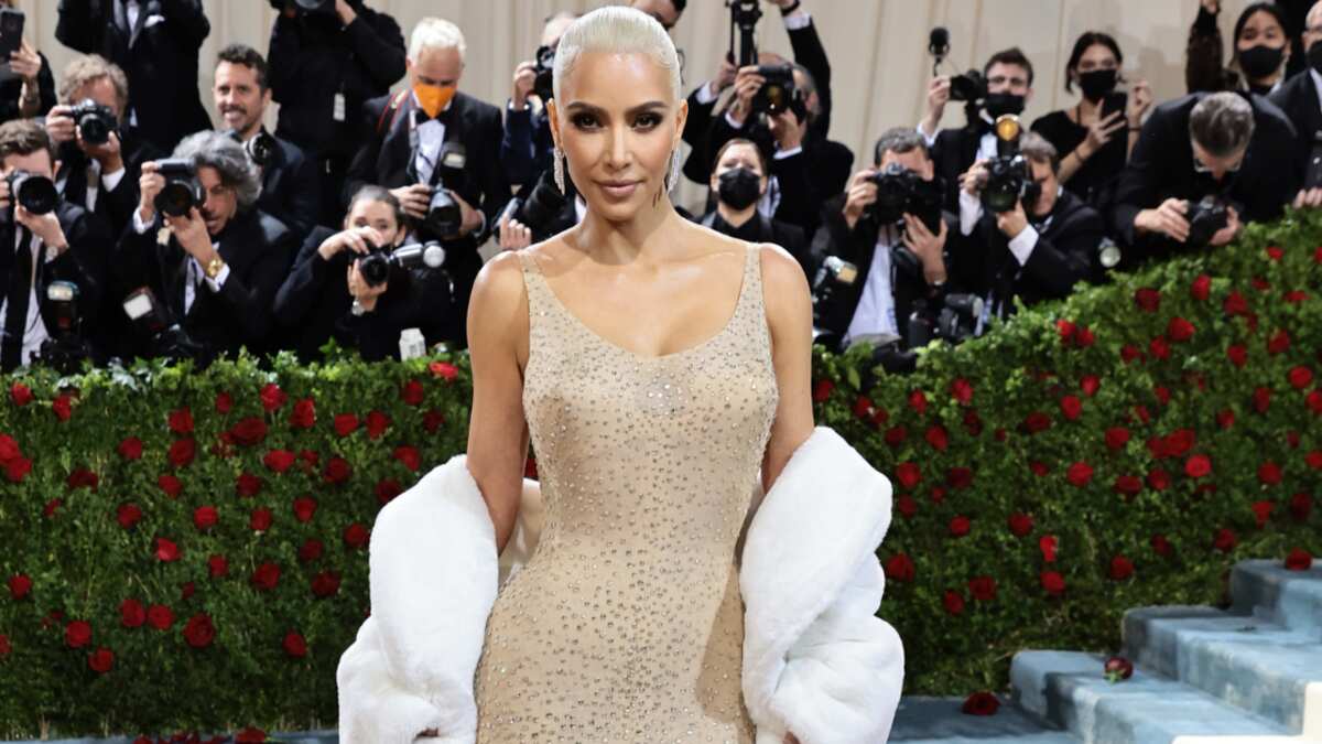 La temática de la MET Gala 2024 recordó a todo el internet el polémico vestido que llevó Kim Kardashian.