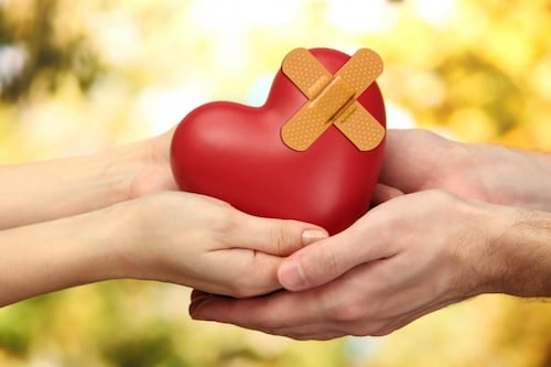 ¿Cómo sanar un trauma de violencia de género y abuso? Esto revela una canalizadora del Método Amaranta