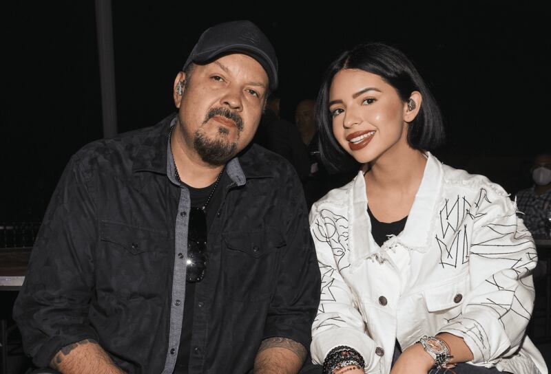 Pepe y Ángela Aguilar.