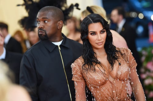 Otra muestra de machismo de Kanye West: dice que “la última decisión es de los hombres” en conflicto con Kim Kardashian