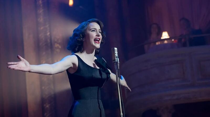 Rachel Brosnahan  en 'The Marvelous Mrs. Maisel'