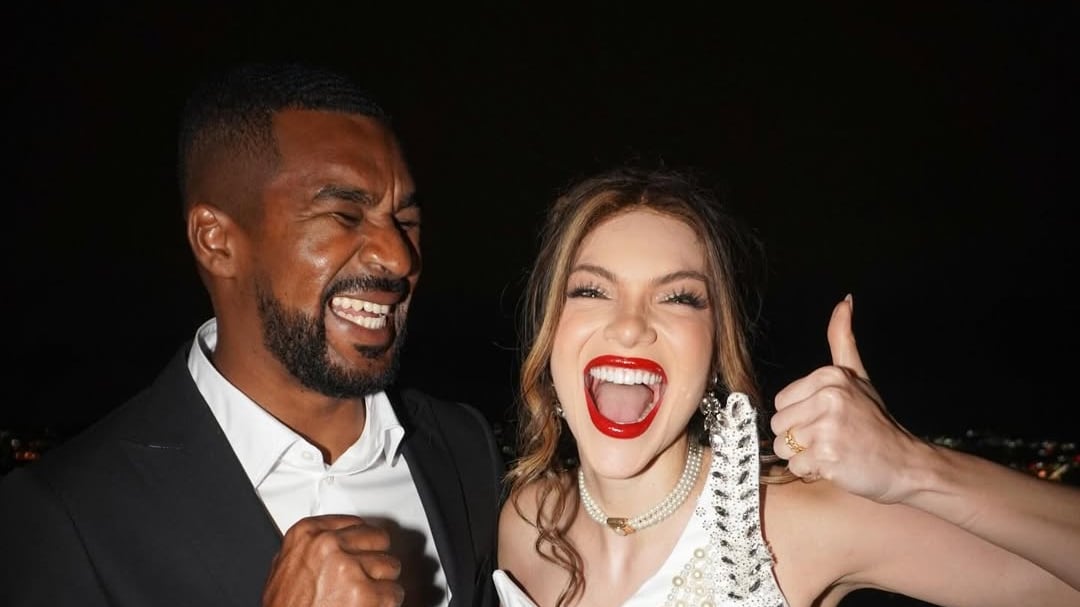 Frickson Erazo y Mara Topic