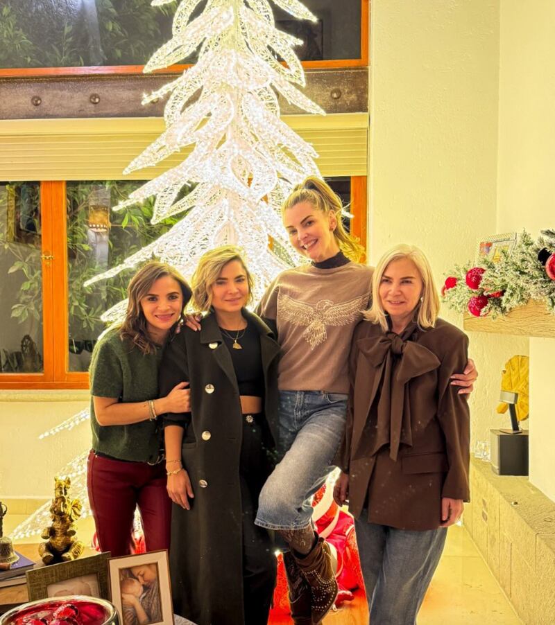 Marjorie de Sousa “rompe el protocolo” de la Navidad e impone una nueva tendencia con este particular árbol