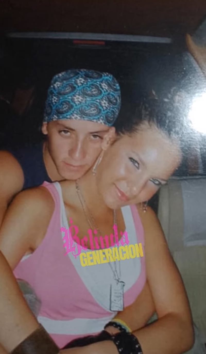 Exbailarín de Belinda revela supuesta relación con la estrella pop