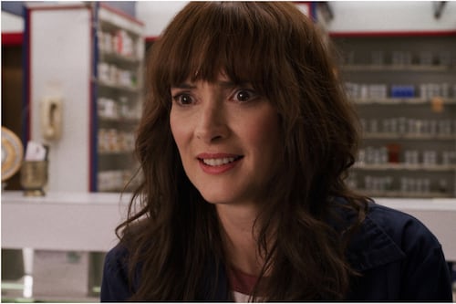 Winona Ryder revela la batalla más dura que tuvo que librar por verse “envejecida” en Stranger Things