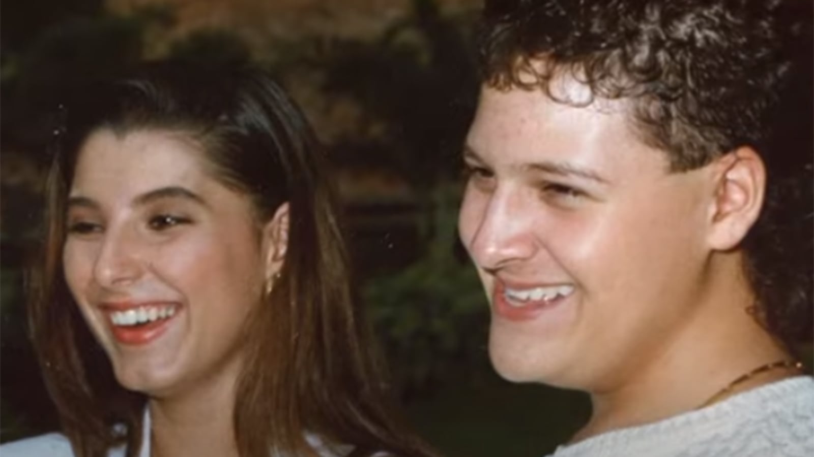 Lo dejó todo por estar con él: ella es la esposa del hijo de Pablo Escobar.