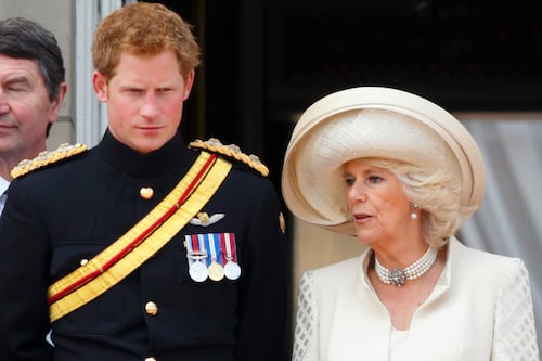El príncipe Harry “no quería estar en la misma habitación” que la reina Camilla