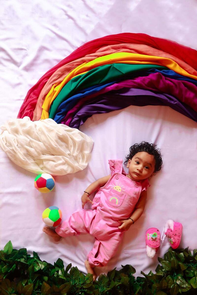 El nacimiento de un bebé arcoíris es un evento muy especial |
