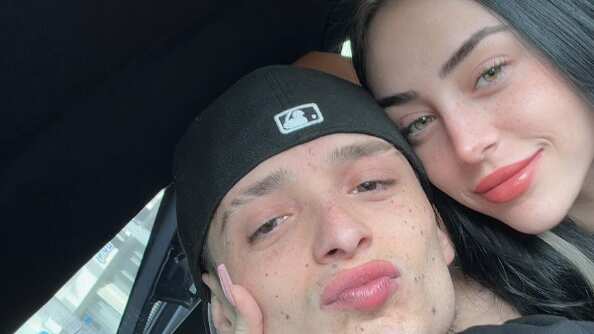 Peso Pluma y Nicki Nicole