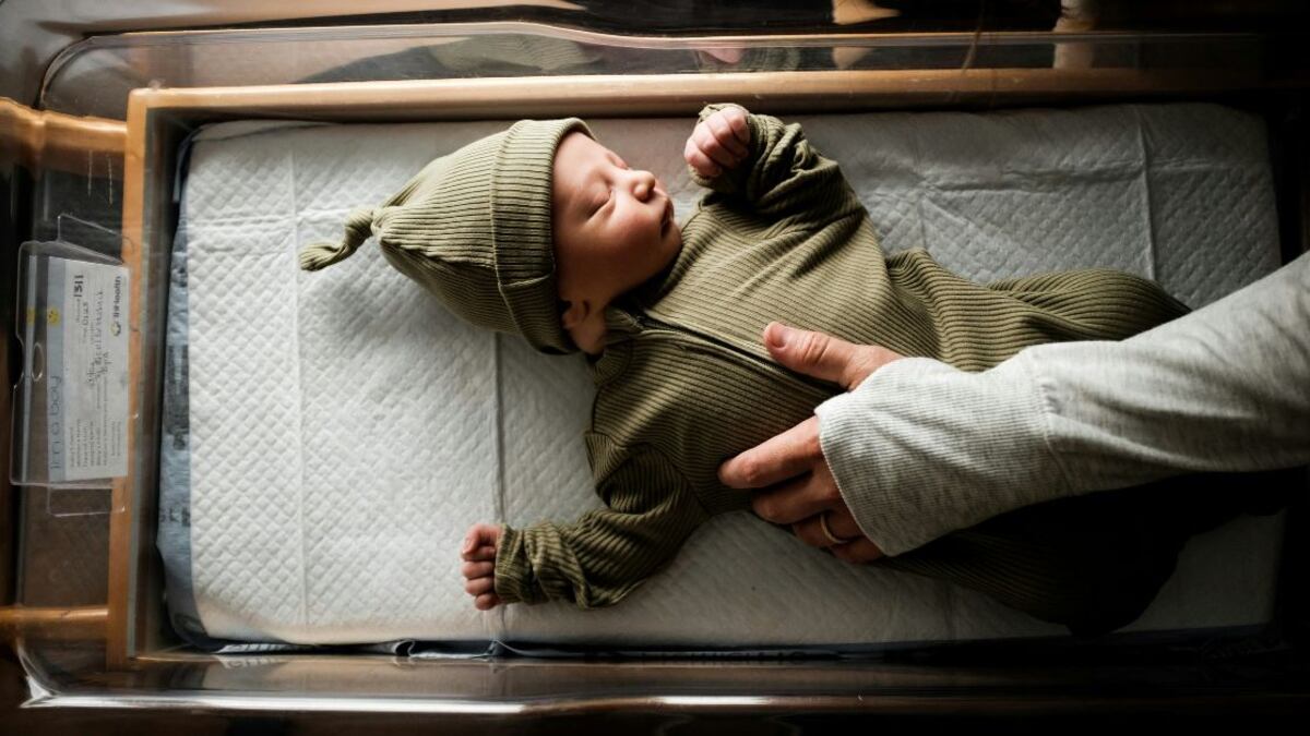 Cada vez son más los padres que buscan nombres poco comunes para sus bebés