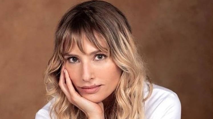 "No puede ver a su hijo": Mane Swett sufre angustiante drama por culpa de exmarido