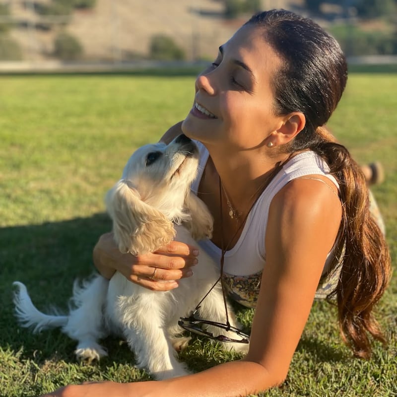 Paty Manterola comparte sentido mensaje tras la pérdida de su perrita