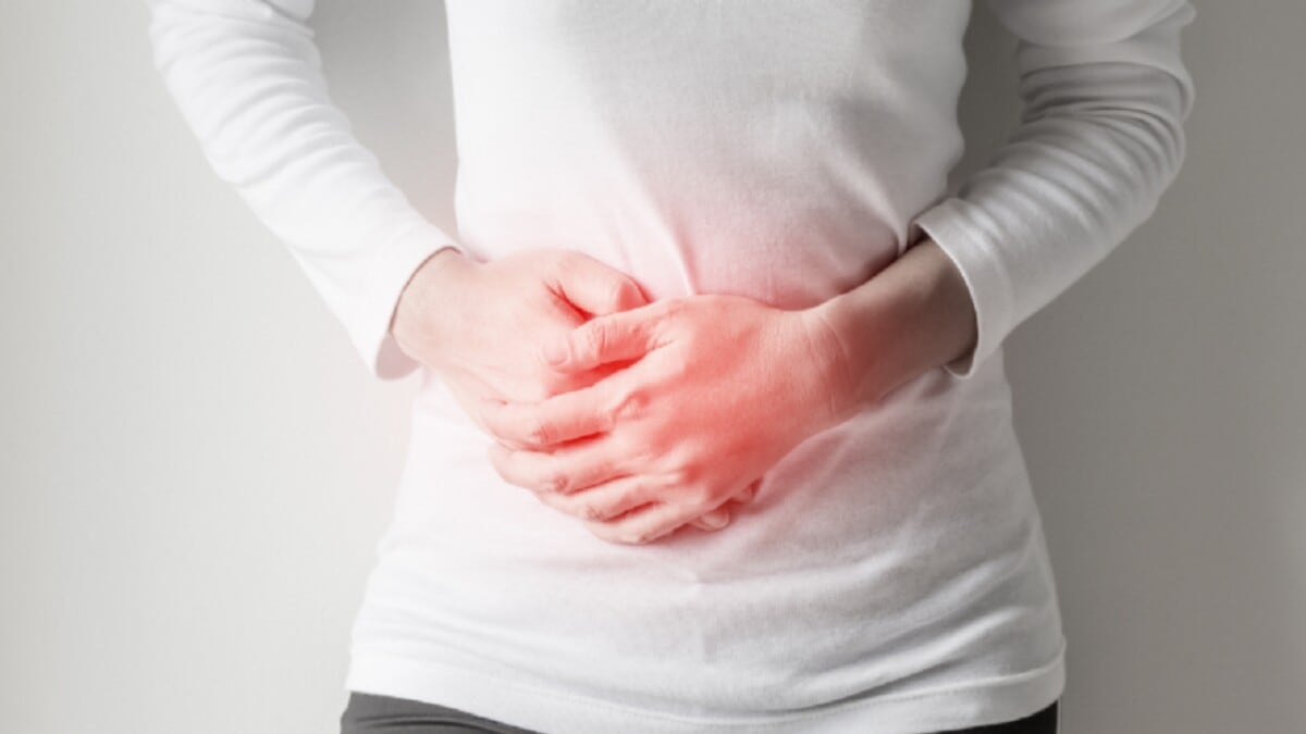 La dismenorrea es el conjunto de dolores o espasmos que se experimentan durante la menstruación.