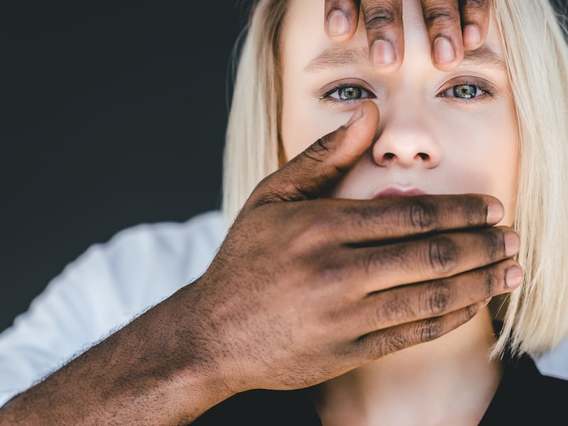 Violentómetro: la herramienta digital en Ecuador que te ayuda a identificar si vives violencia