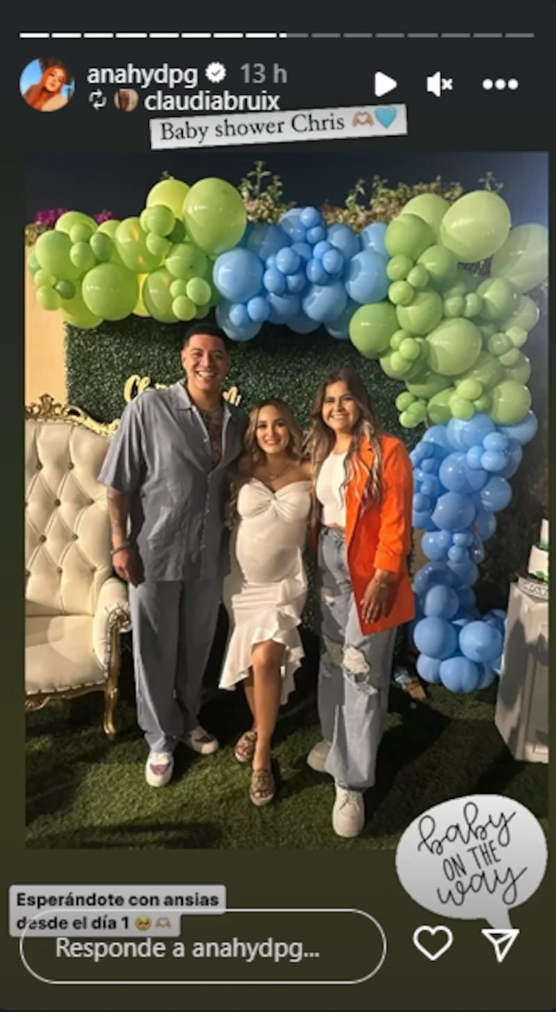 Daisy Anahy en su baby shower