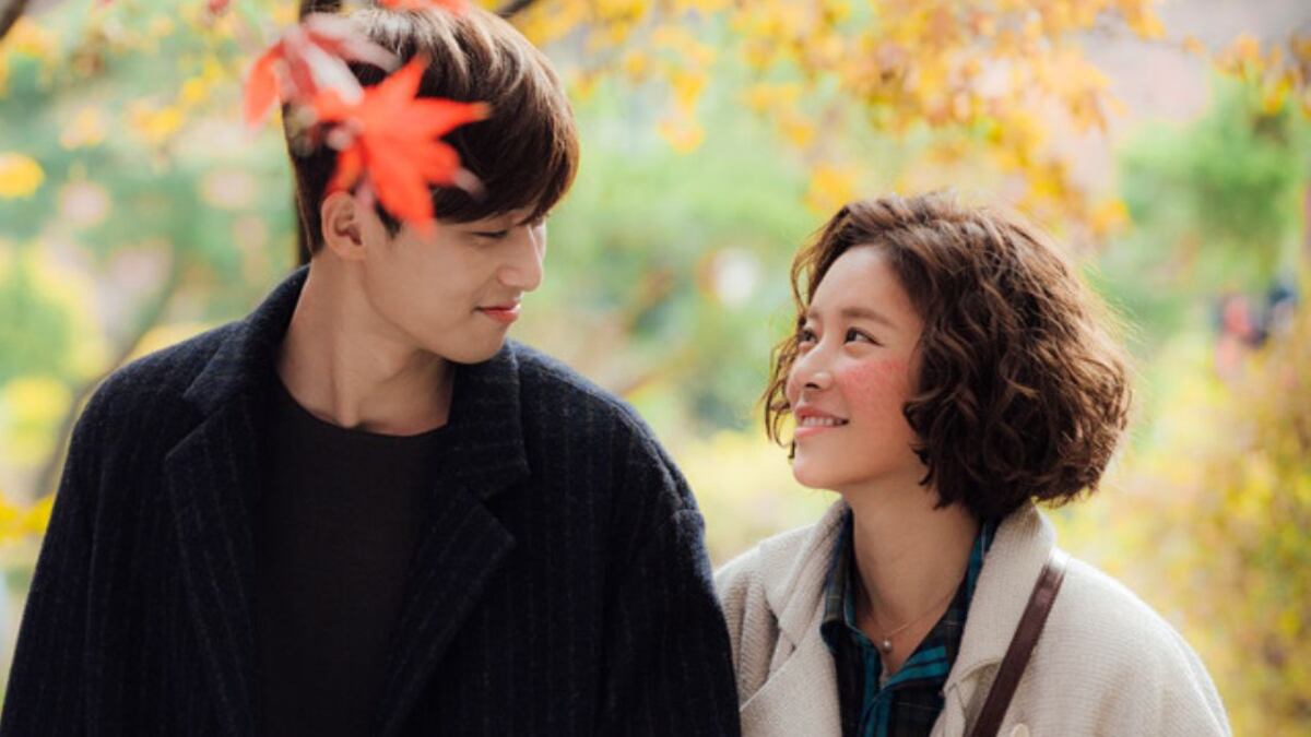 Hwang Jung-eum y Park Seo-joon protagonizan 'Ella era bonita'