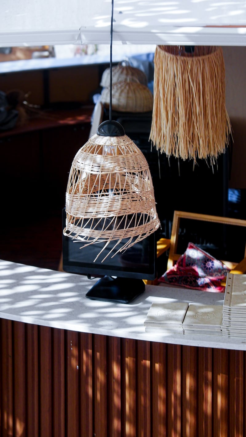 ¿Adiós a los focos convencionales? La nueva tendencia de decoración que causa sensación: bonita y elegante