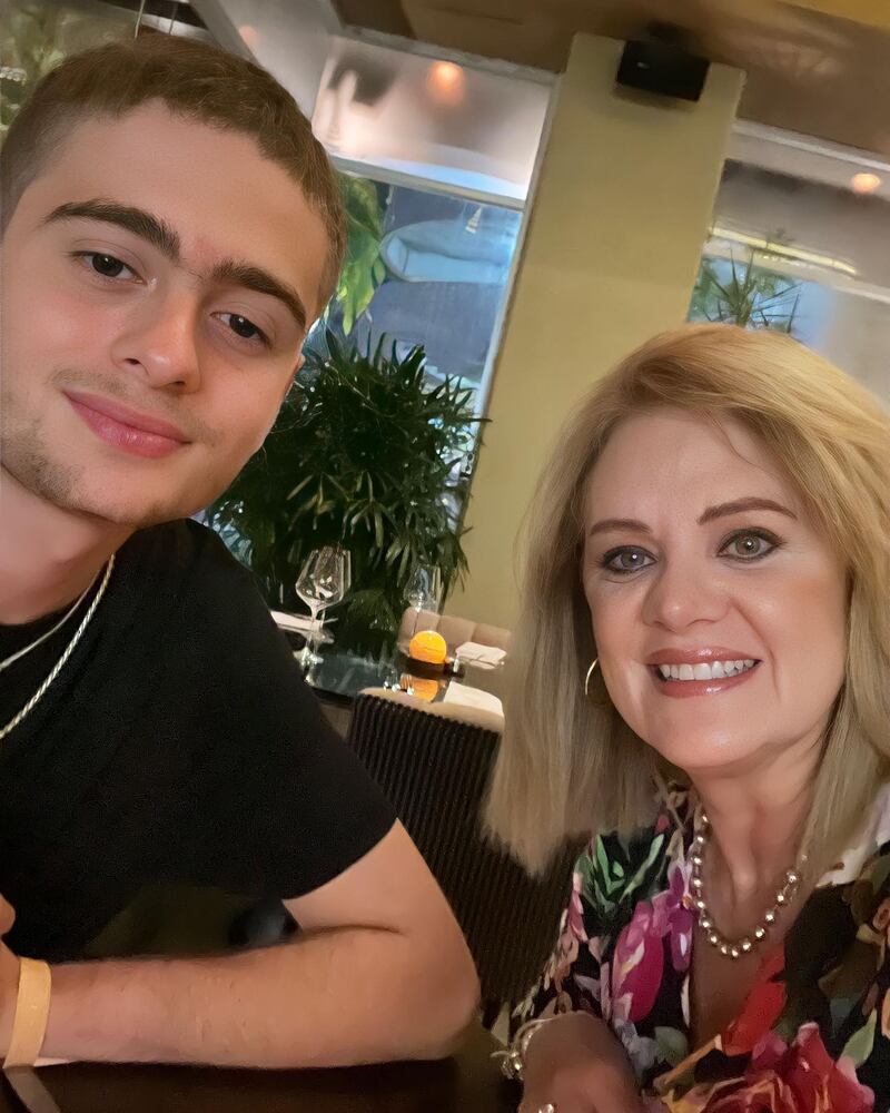 Érika Buenfil y su hijo, Nicolás, tienen una relación muy estrecha y especial