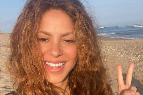 “Ojalá se asesorara para vestirse mejor”: critican a Shakira por su look en una de sus últimas apariciones