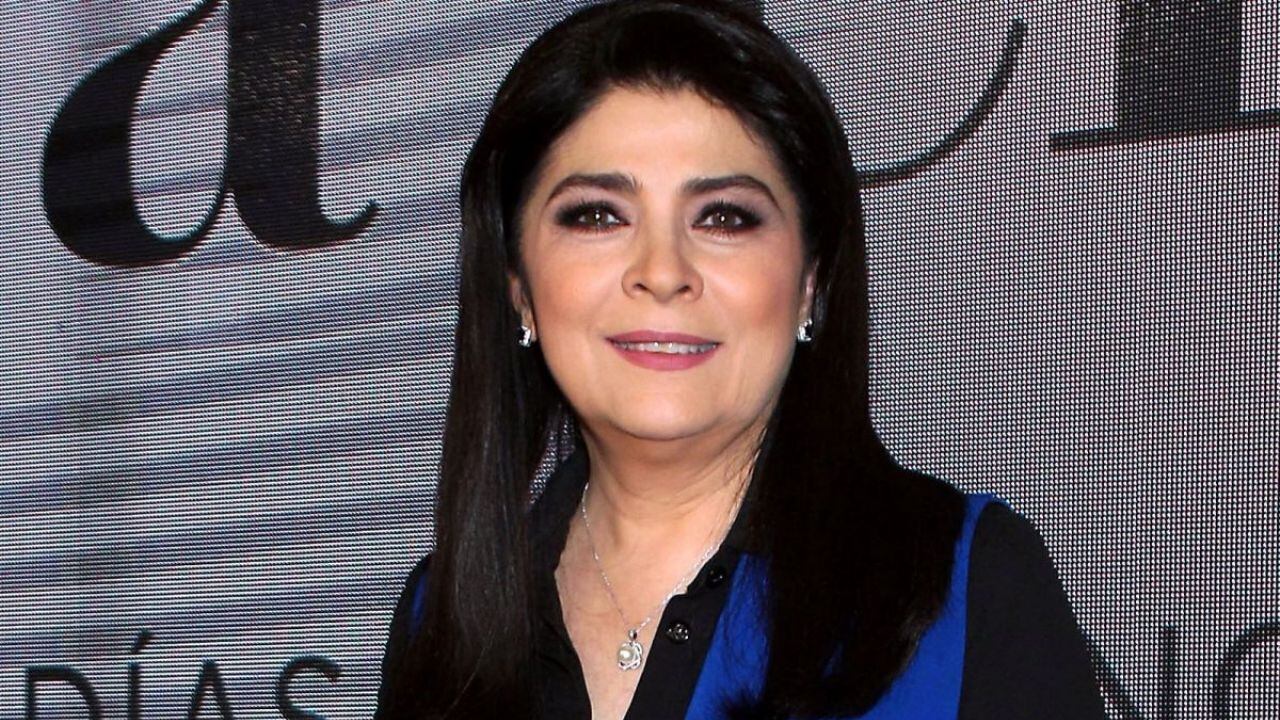 Victoria Ruffo baila en TikTok