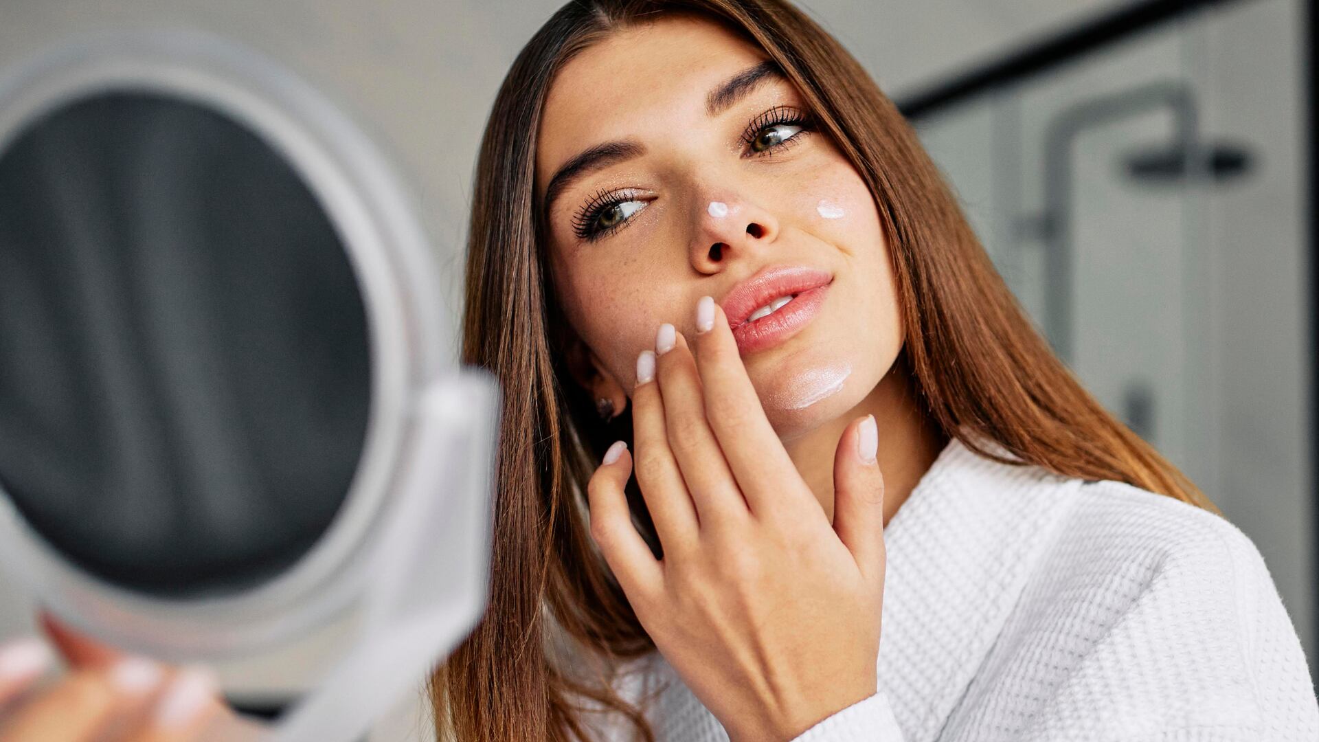 Estos son los productos de skin care que no puedes combinar por nada del mundo si quieres un cutis lozano