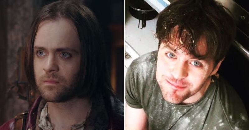 Joey Batey en la tercera temporada de 'The Witcher' y en la vida real |