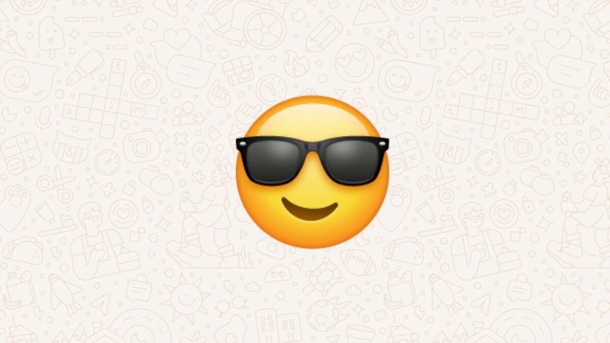 La carita amarilla con gafas negras es uno de los emojis más populares