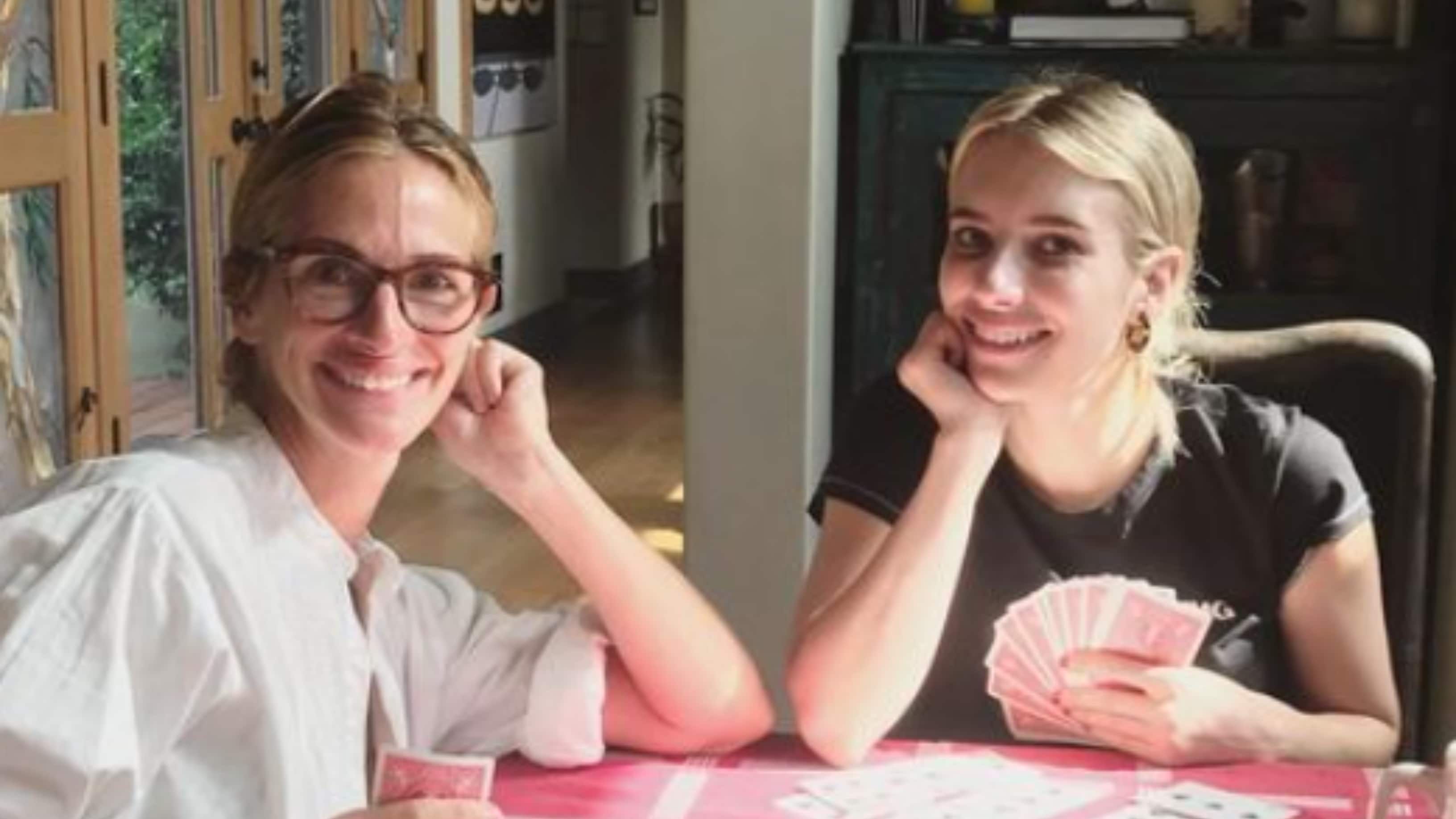 Emma Roberts no puede negar la herencia que tiene de su tía Julia Roberts