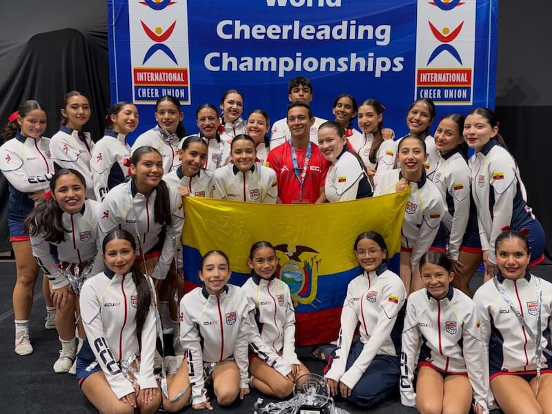 ¡Hazaña tricolor en Orlando! Ecuador conquista 5 medallas y se corona campeón en el Mundial de Cheerleading 2026