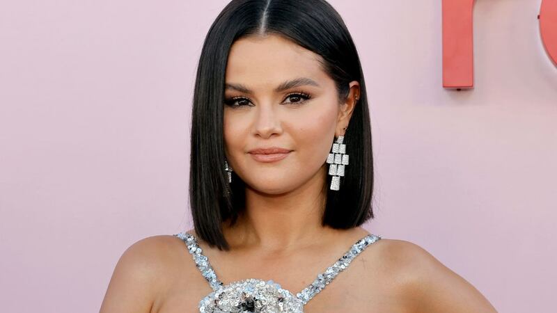 Selena Gomez se suma a la tendencia que solo entienden expertos en moda: lució espectacular