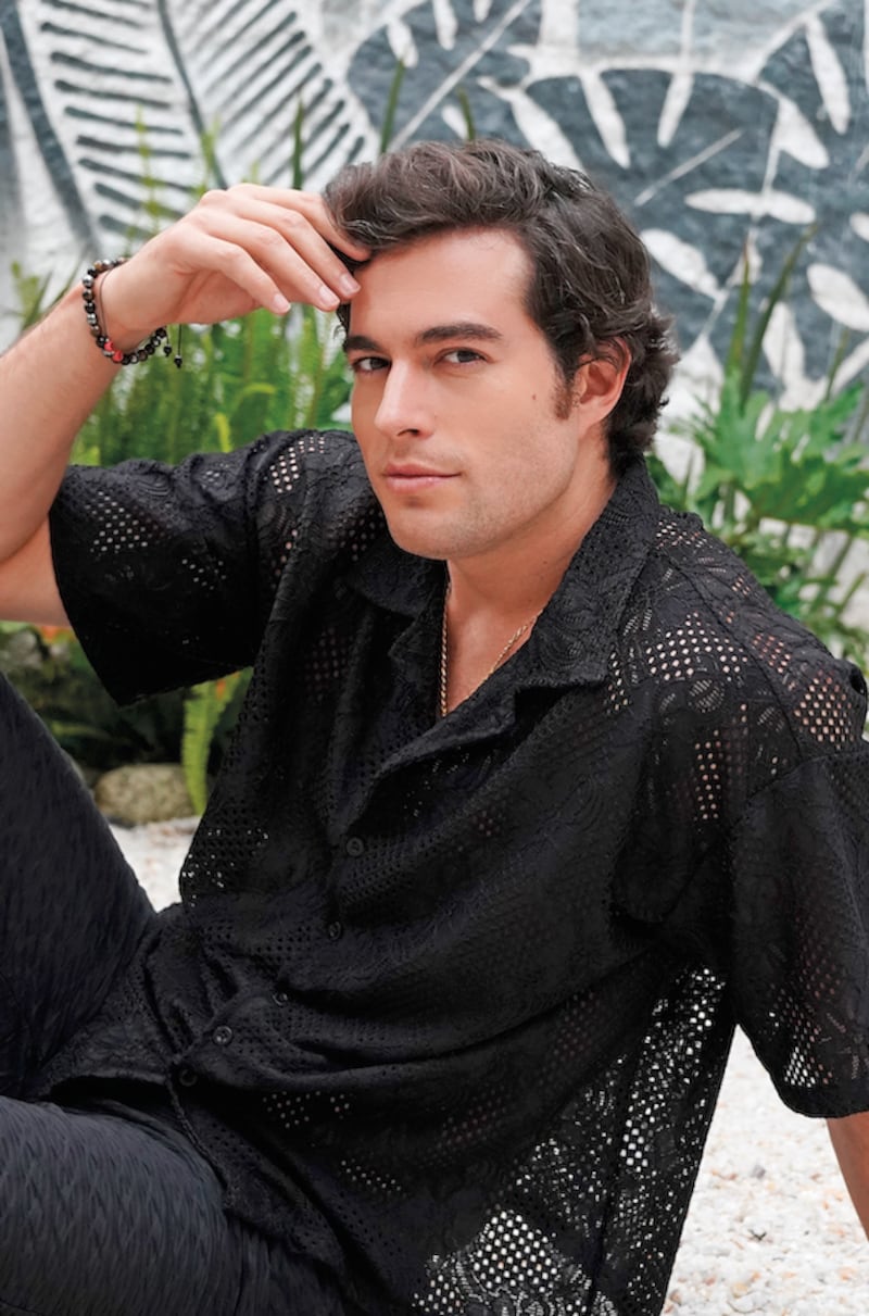 Danilo Carrera, actor, presentador y futbolista ecuatoriano.