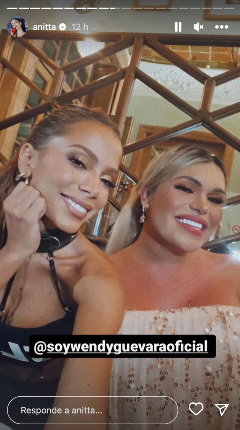 Anitta y Wendy Guevara