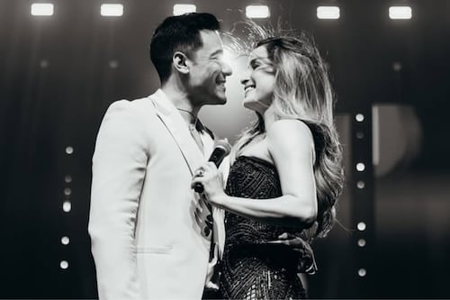 ¡Calló a haters! El espectacular detalle de Carlos Rivera a Cynthia Rodríguez y su poderoso significado