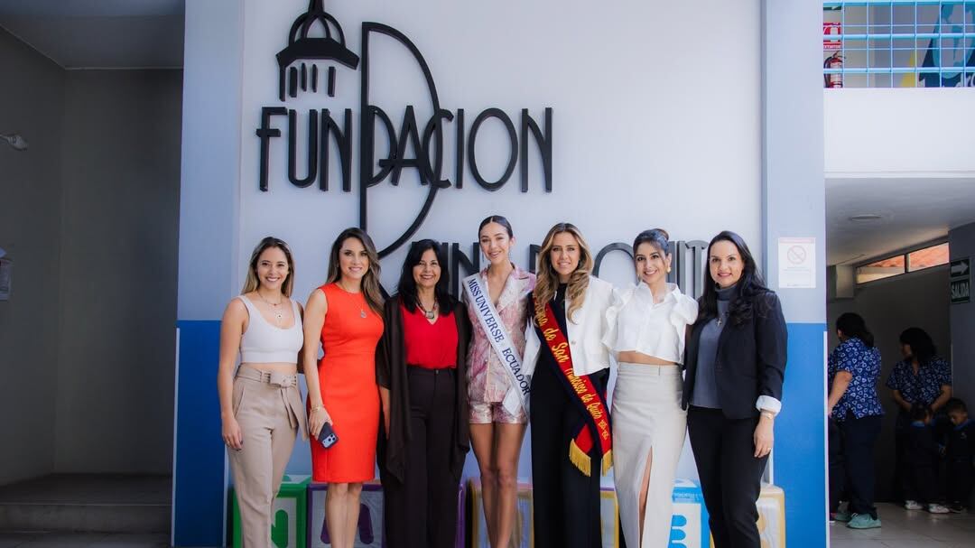 Nadia Mejía, Miss Universo Ecuador 2025 visitó la Fundación Reina de Quito