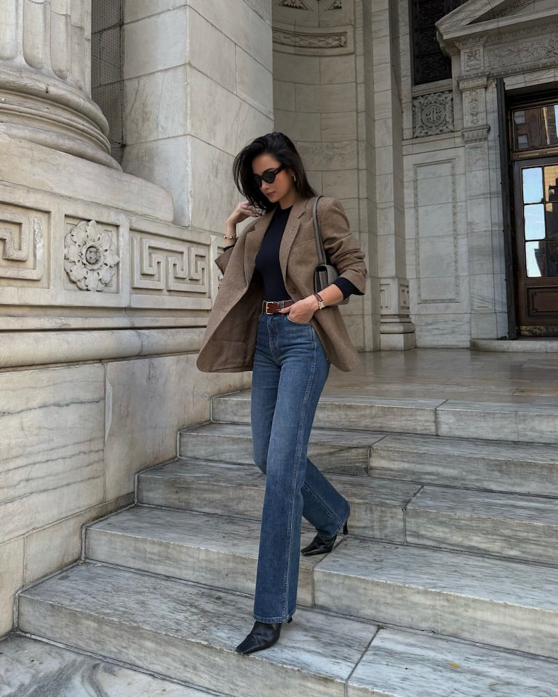 ¿Cómo llevar pantalones slim fit de forma elegante?