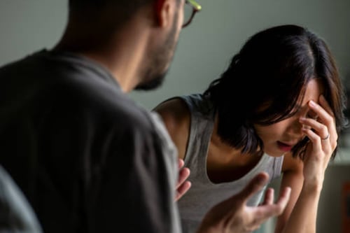 ¿La terapia de choque sirve para olvidar a tu ex? Esto dicen los psicólogos