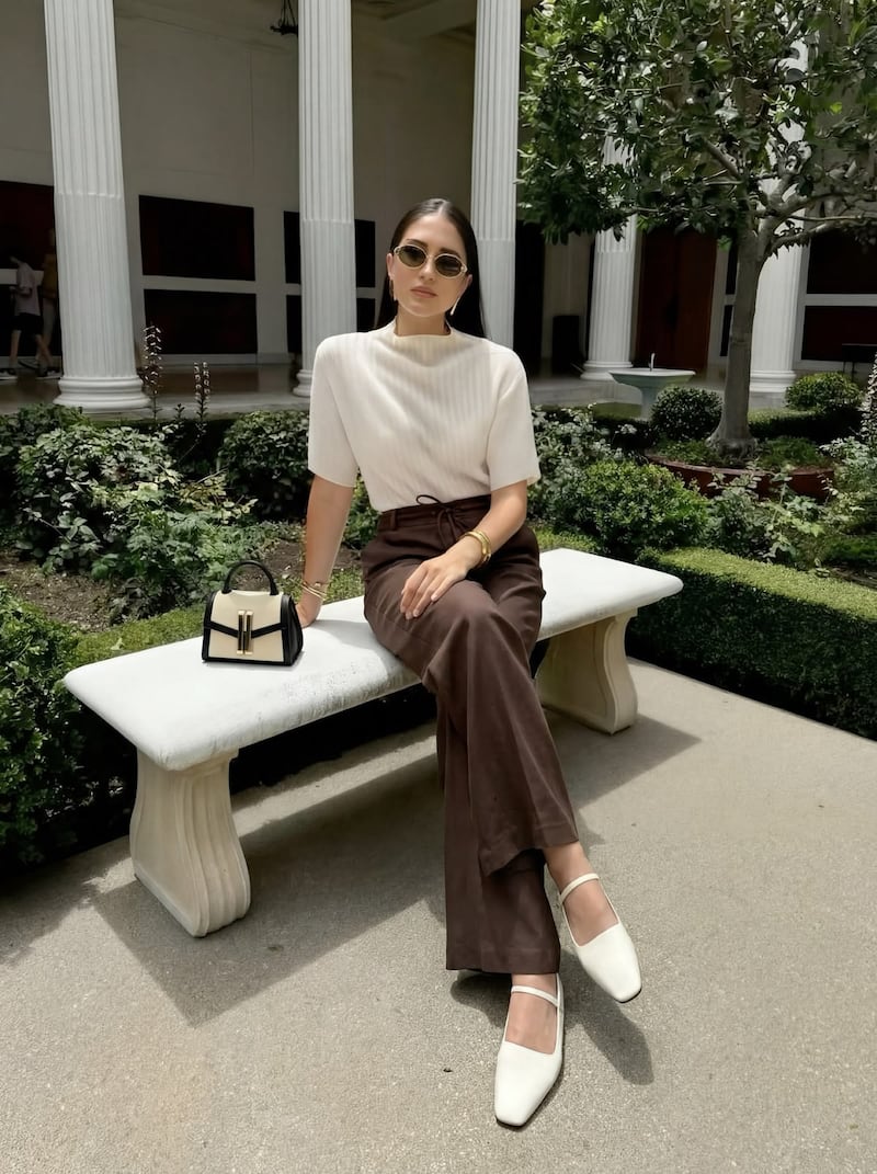 Carolina Herrera explica el error con zapatos planos que te resta elegancia al instante