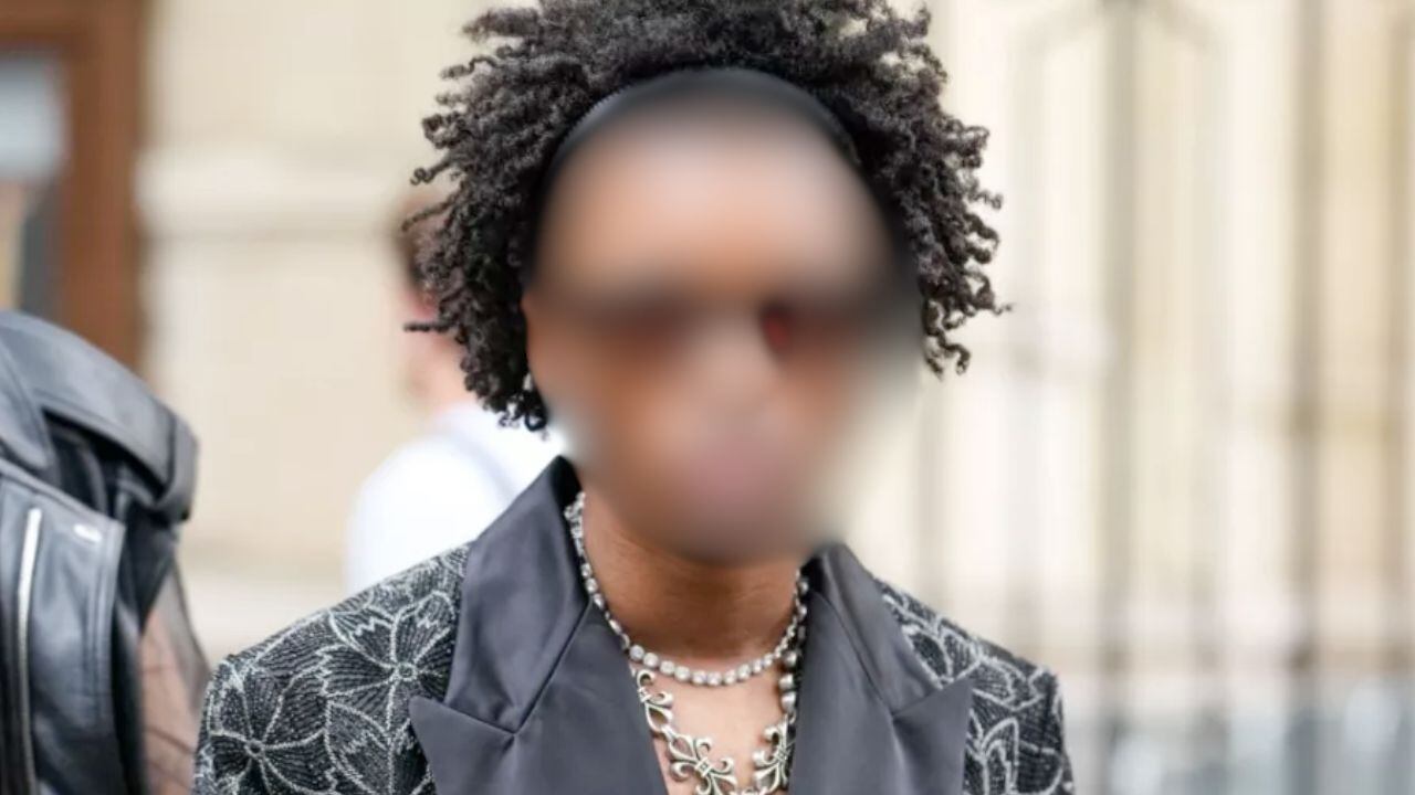 La policía de Los Angeles localizó el cuerpo de una persona en estado de descomposición, en el auto de un cantante.