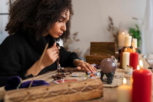 Viernes 13: por qué es considerado de mala suerte y qué hacer para bloquear las malas energías