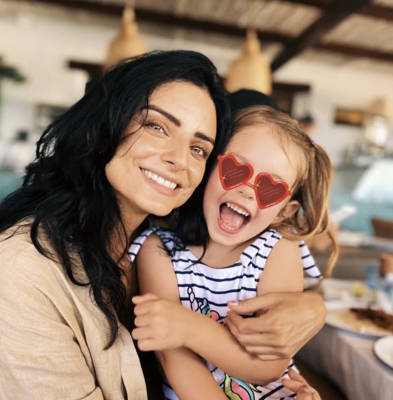 Aislinn Derbez