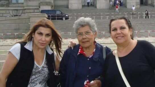 Isabel Noeggerath, hermana de Dulce, la despide don emotivo mensaje