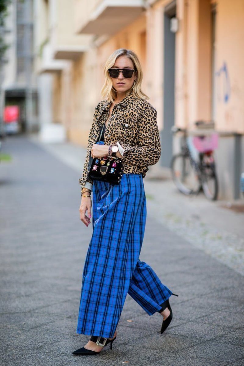 ¿Cómo usar estampado tartán en cualquier temporada del año?